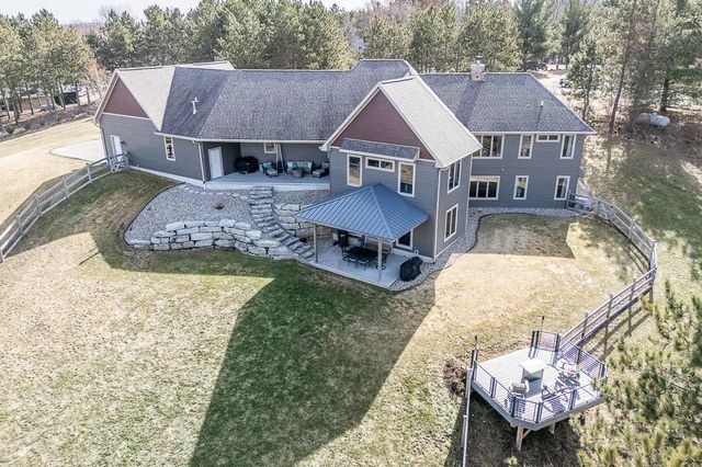 E9588 MULROY ROAD, New London, WI 54961