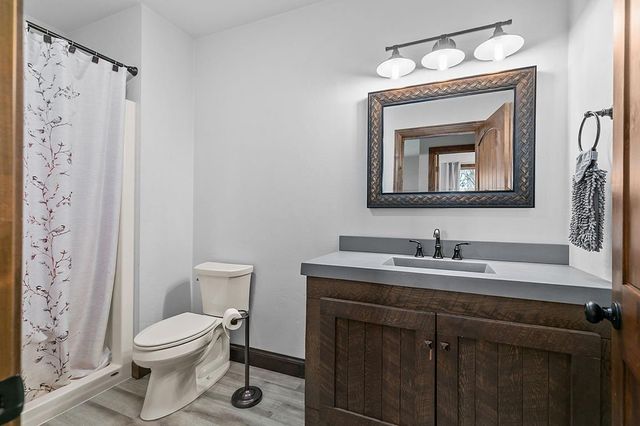 E9588 MULROY ROAD, New London, WI 54961