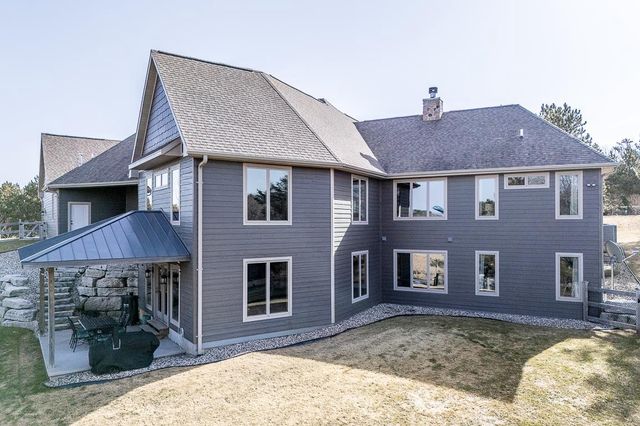 E9588 MULROY ROAD, New London, WI 54961