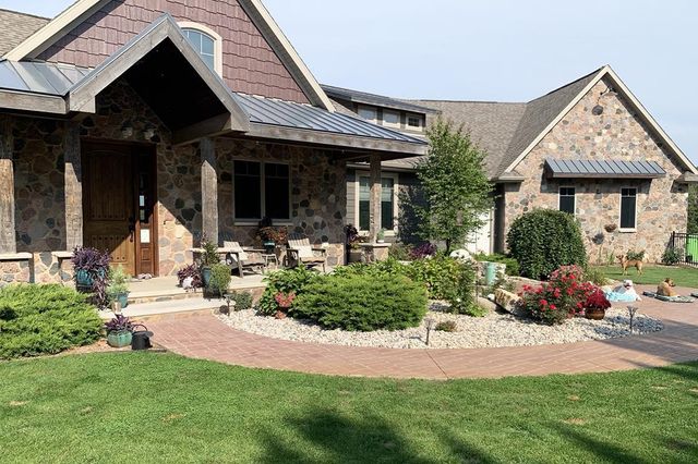 E9588 MULROY ROAD, New London, WI 54961