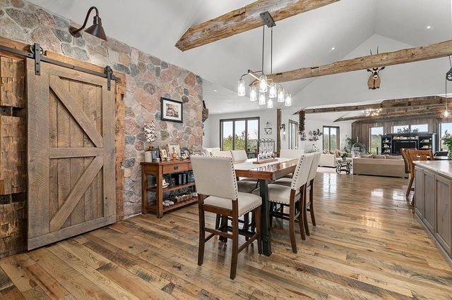 E9588 MULROY ROAD, New London, WI 54961