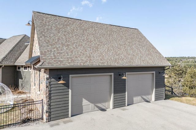 E9588 MULROY ROAD, New London, WI 54961