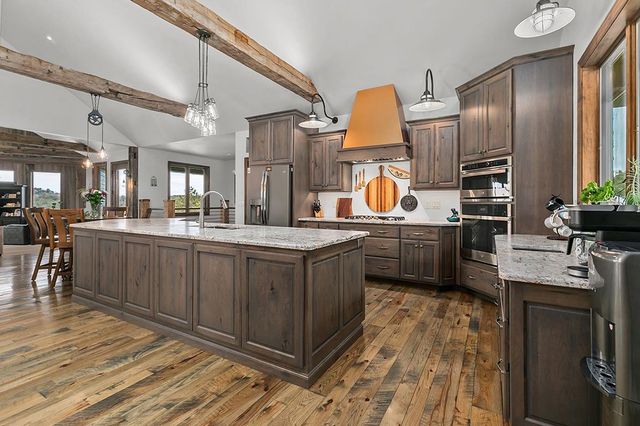 E9588 MULROY ROAD, New London, WI 54961