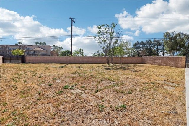 548 Bloomington Avenue, Rialto, CA 92376