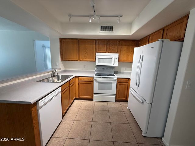 4628 E DANBURY Road, Phoenix, AZ 85032