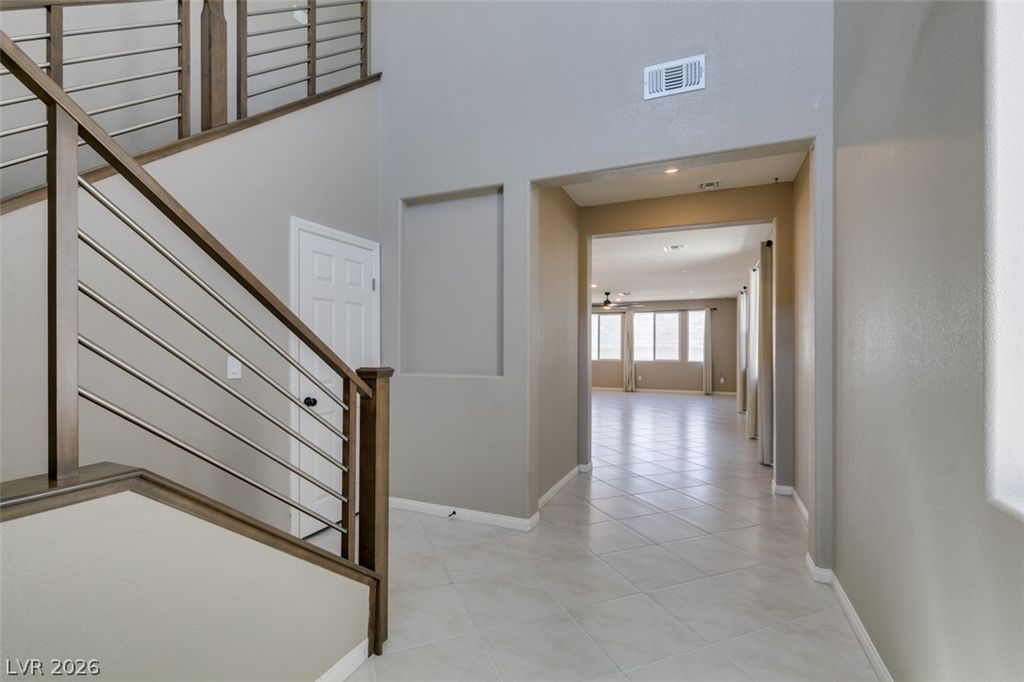 9949 Locking Biner Avenue, Las Vegas, NV 89166 — photo 2