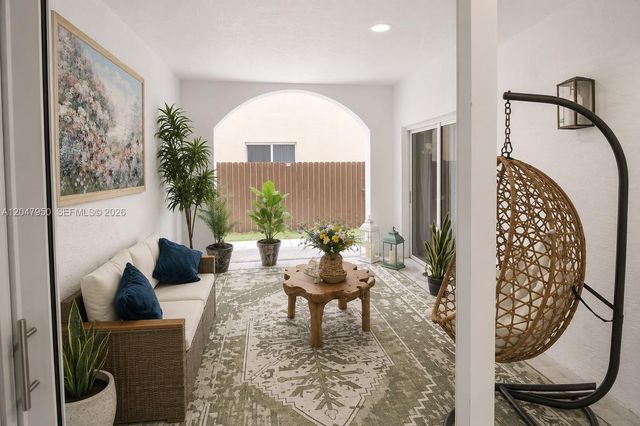 1351 NE 41st Place, Homestead, FL 33033