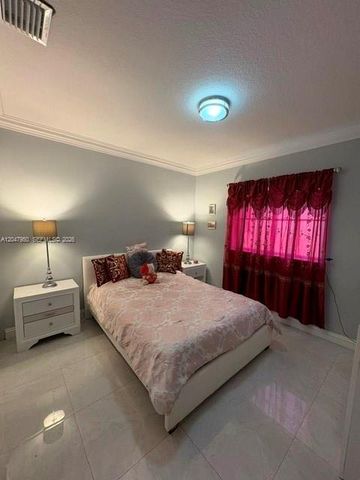 1351 NE 41st Place, Homestead, FL 33033