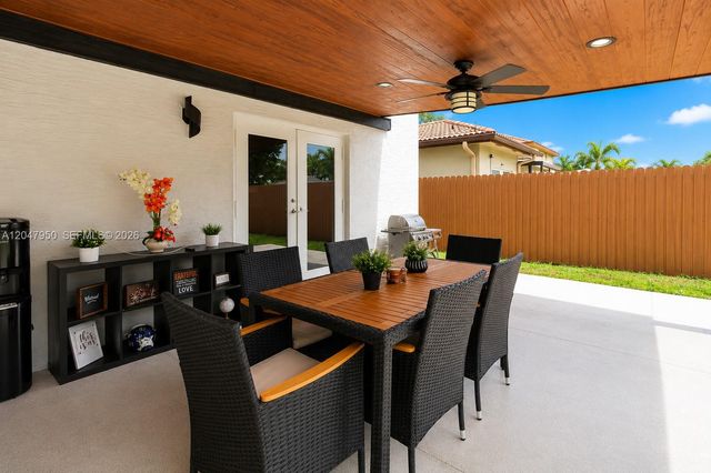 1351 NE 41st Place, Homestead, FL 33033
