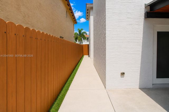 1351 NE 41st Place, Homestead, FL 33033