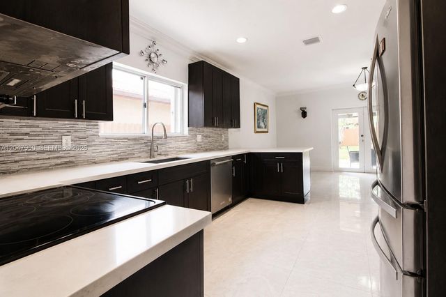 1351 NE 41st Place, Homestead, FL 33033