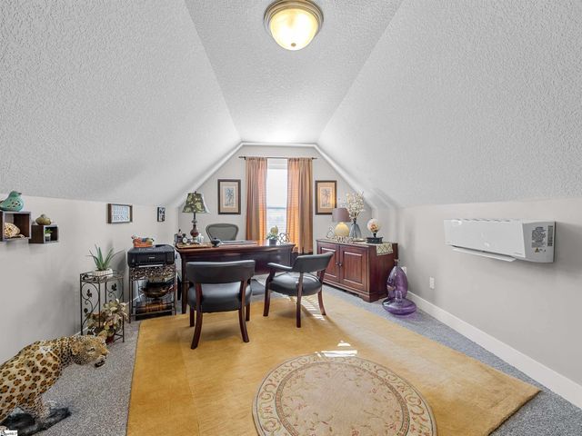 205 Loxley Drive, Simpsonville, SC 29680