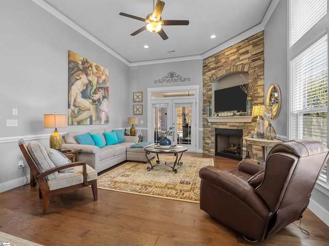 205 Loxley Drive, Simpsonville, SC 29680