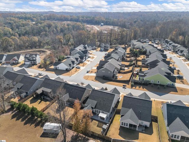 205 Loxley Drive, Simpsonville, SC 29680