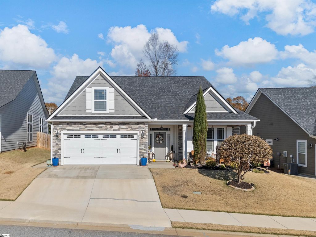205 Loxley Drive, Simpsonville, SC 29680