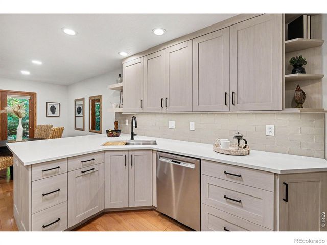 1220 49th Ave Ct, Greeley, CO 80634