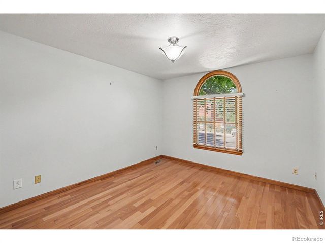 1220 49th Ave Ct, Greeley, CO 80634