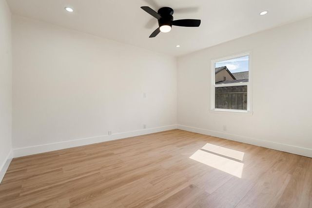 1526 W Monterey Ave, Stockton, CA 95204