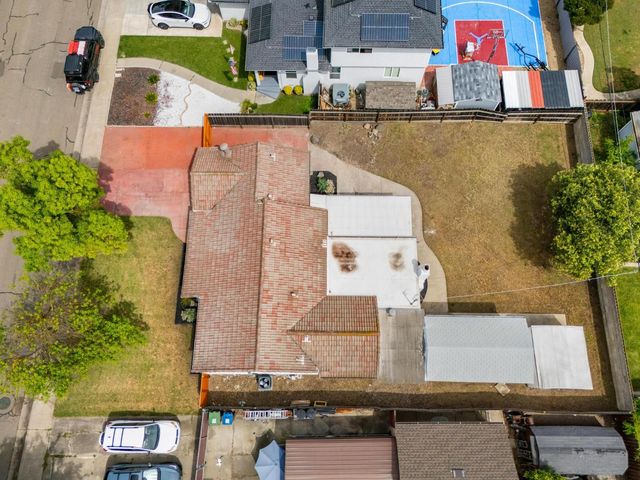 1526 W Monterey Ave, Stockton, CA 95204