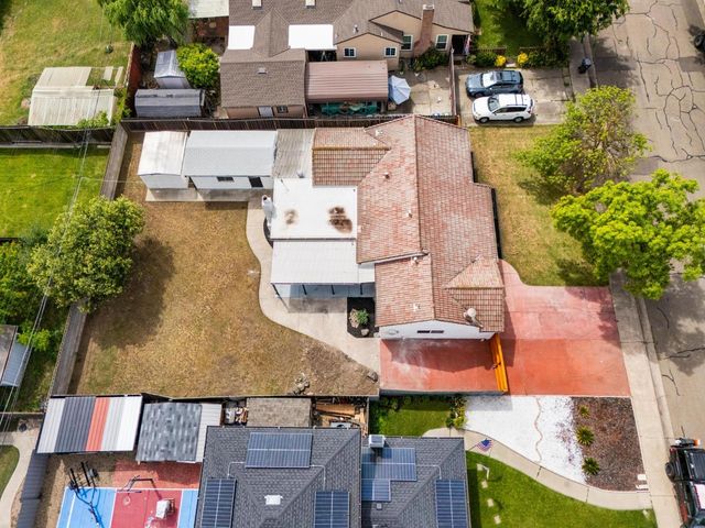 1526 W Monterey Ave, Stockton, CA 95204