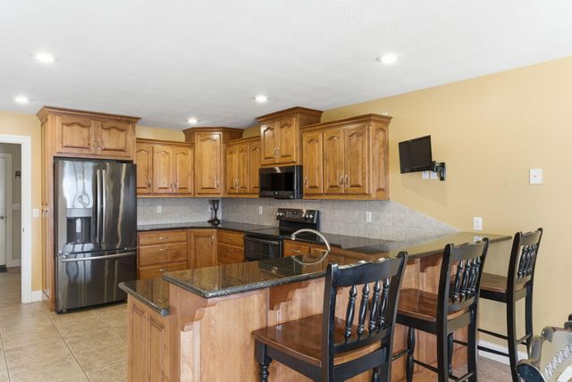 4845 S Farm Road 131, Springfield, MO 65810