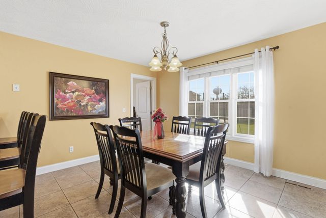 4845 S Farm Road 131, Springfield, MO 65810