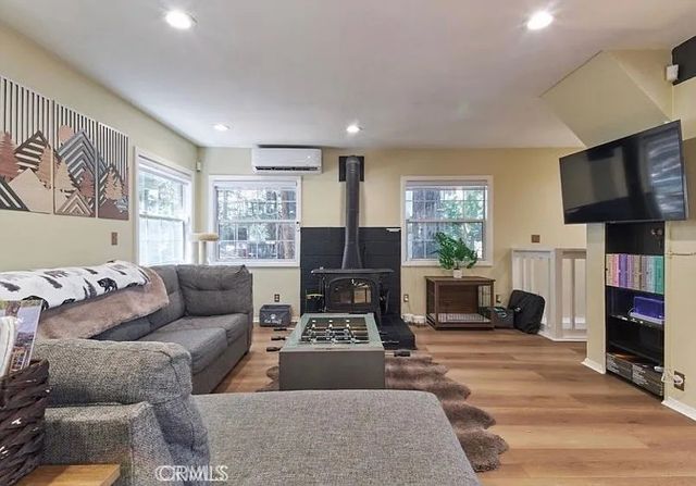 582 Rose, Twin Peaks, CA 92391