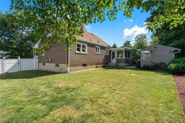 9 Rebecca Street, Coventry, RI 02816