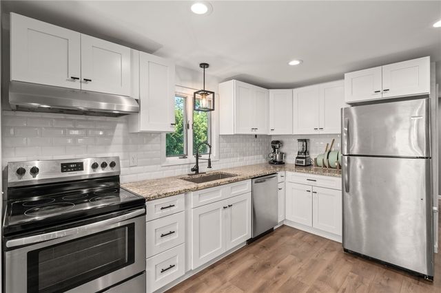 9 Rebecca Street, Coventry, RI 02816
