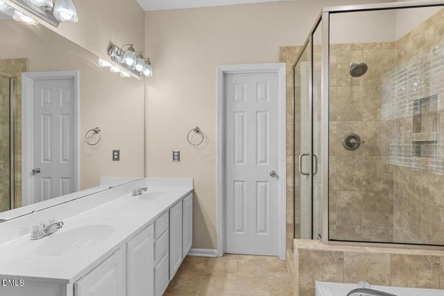 108 Castlebury Creek Court, Cary, NC 27519