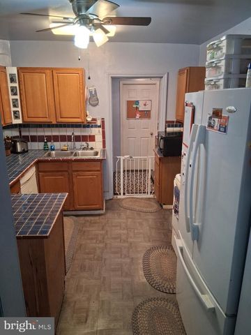 446 STRATFORD AVE, Hagerstown, MD 21740