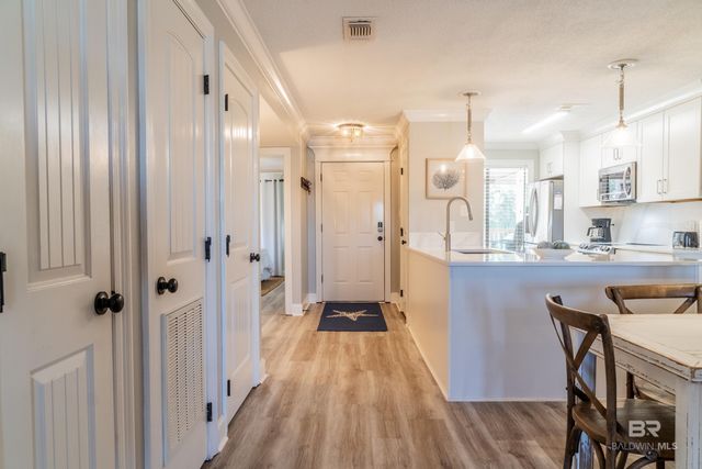4615 PORT SIDE Lane 202, Gulf Shores, AL 36542