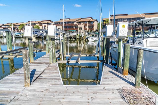 4615 PORT SIDE Lane 202, Gulf Shores, AL 36542