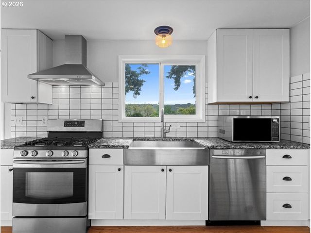 9140 Sw PINEBROOK St, Portland, OR 97224