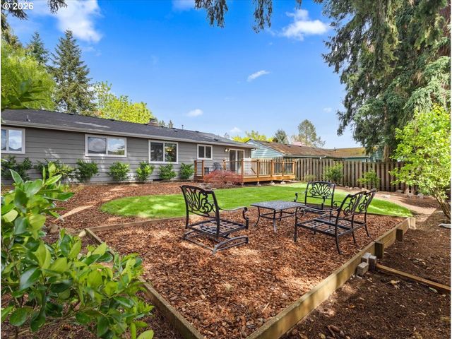 9140 Sw PINEBROOK St, Portland, OR 97224