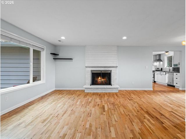 9140 Sw PINEBROOK St, Portland, OR 97224