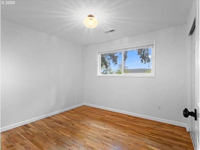 9140 Sw PINEBROOK St, Portland, OR 97224