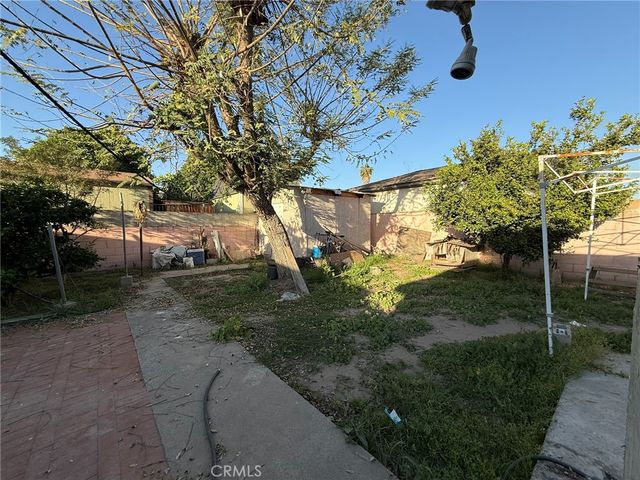 12007 Lowemont, Norwalk, CA 90650