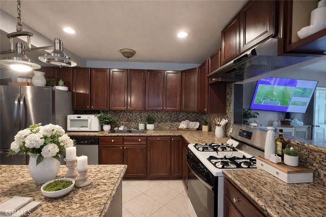 12007 Lowemont, Norwalk, CA 90650