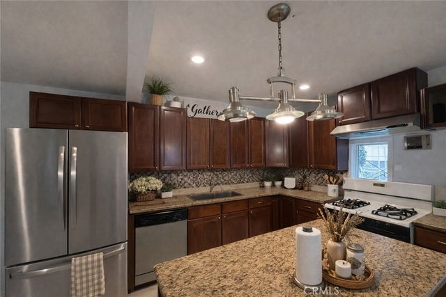 12007 Lowemont, Norwalk, CA 90650