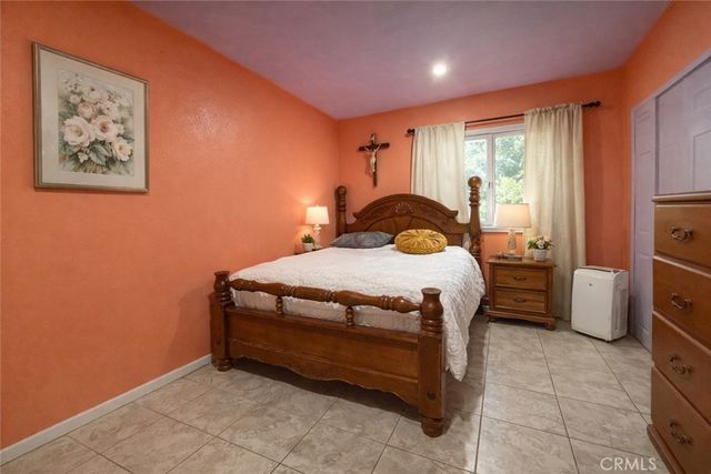 12007 Lowemont, Norwalk, CA 90650