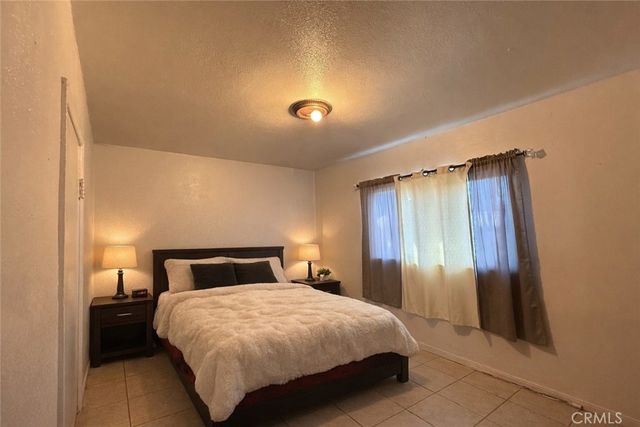 12007 Lowemont, Norwalk, CA 90650