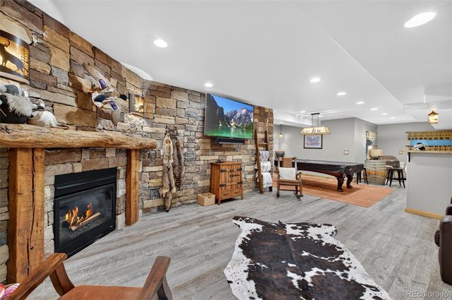 1667 S De Gaulle Way, Aurora, CO 80018