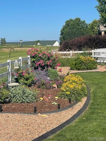 1667 S De Gaulle Way, Aurora, CO 80018