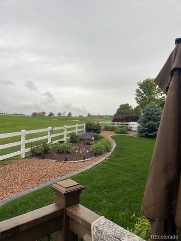 1667 S De Gaulle Way, Aurora, CO 80018