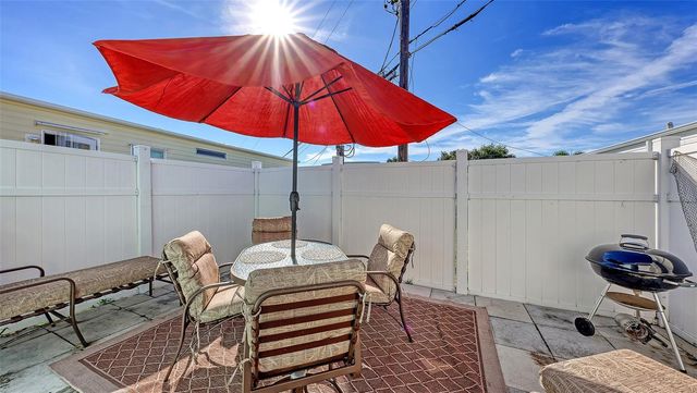 2036 S MOBILE ESTATES DRIVE, Sarasota, FL 34231