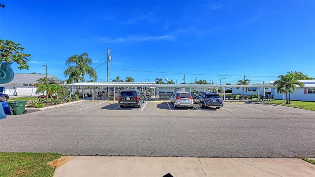 2036 S MOBILE ESTATES DRIVE, Sarasota, FL 34231