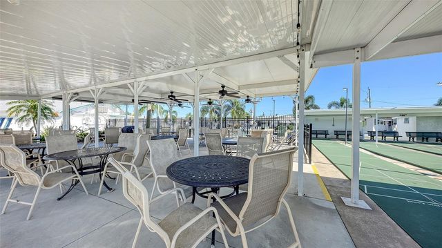 2036 S MOBILE ESTATES DRIVE, Sarasota, FL 34231