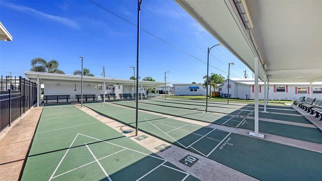 2036 S MOBILE ESTATES DRIVE, Sarasota, FL 34231
