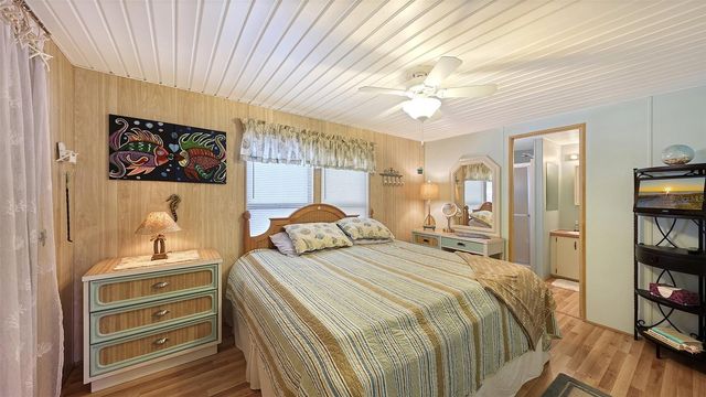 2036 S MOBILE ESTATES DRIVE, Sarasota, FL 34231